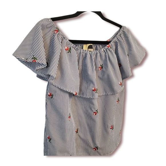 Girl Evolution Women's Blue and White Stripe Top with Roses Size Medium - Picture 2 of 5